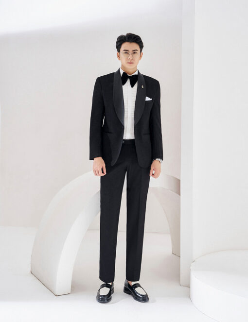 Bộ suit luxury màu đen ve sam